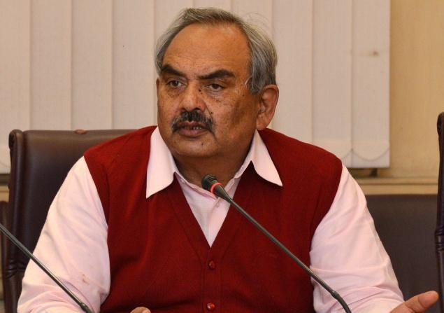 Former home secretary Rajiv Mehrishi takes over as CAG