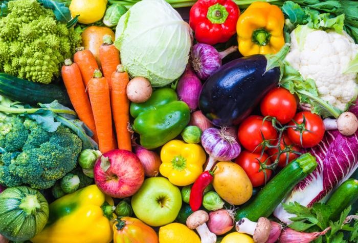Eating More Fruits, Vegetables Boosts Psychological Well-Being In Just 2 Weeks Eating More Fruits, Vegetables Boosts Psychological Well-Being In Just 2 Weeks