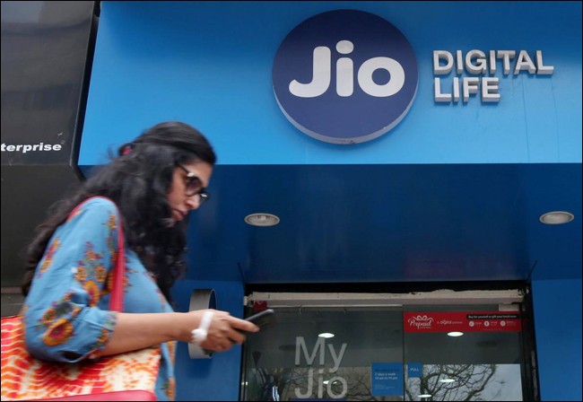 Reliance Jio Foots Chunk Of Bill For JioPhone, Bets On Data