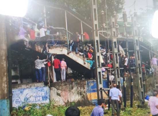 Stampede Near Elphinstone Station Mumbai Reports Indicate 22 Dead And 30 Injured