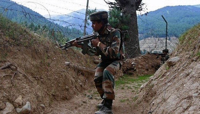 Pakistan violates ceasefire, targets forward posts