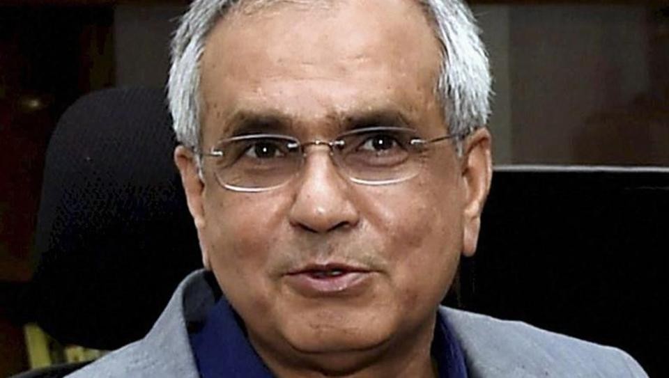 No harm in busting fiscal deficit target: Niti Aayog deputy chief Rajiv Kumar