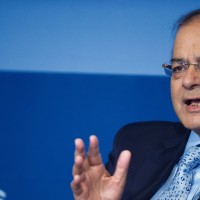 Jaitley reviews state of economy