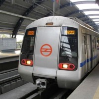 Kejriwal Meets Puri, Discusses Metro Phase-IV Funding