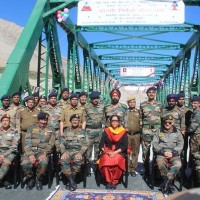 Country Celebrates Dussehra; Rajnath, Sitharaman Join Troops