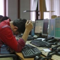 Sensex tanks 448 pts on global sell-off, falling rupee
