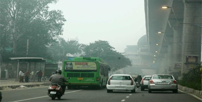 Delhiites wake up to clear skies