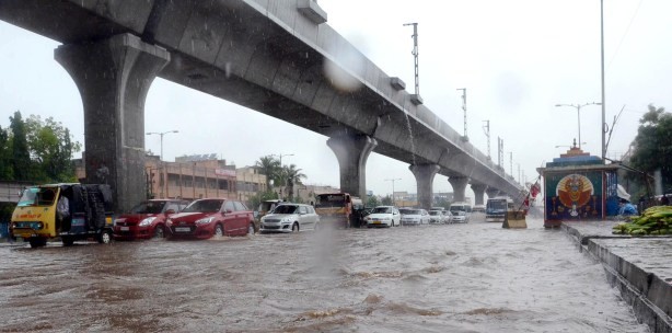 Heavy Rain Pummels Hyderabad