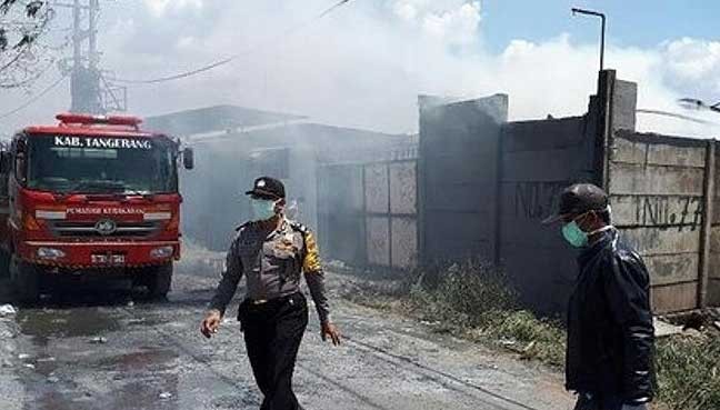 23 People Killed, 43 Injured In Indonesia Fireworks Factory Fire 23 People Killed, 43 Injured In Indonesia Fireworks Factory Fire