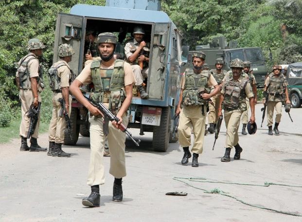 Three BSF jawans injured in militants attack near Srinagar airport