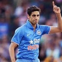 Ashish Nehra announces retirement, will sign off during first T20 against New Zealand in Delhi