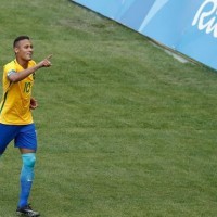 Brazil drub Honduras 3-0, face Germany in quarterfinals