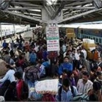 6 lc people descended on New Delhi stn per day this festive season: Railways