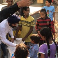 Delhi BJP Leader Tajinder Bagga Defies SC Ban, Distributes Firecrackers To Children..