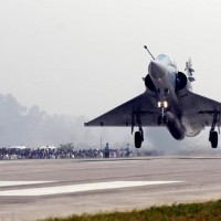 IAF Jets Carry Out Drill On Agra-Lucknow Expressway