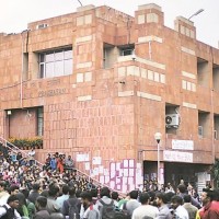 Over 1.5L Candidates To Take JNU Entrance Exam