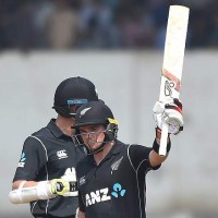 Taylor, Latham Hit Tons As NZ Beat Board President’s XI