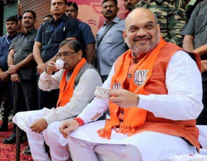 Gujarat polls: BJP leaders sip tea during PM’s ‘Mann Ki Baat’ Gujarat polls: BJP leaders sip tea during PM’s ‘Mann Ki Baat’