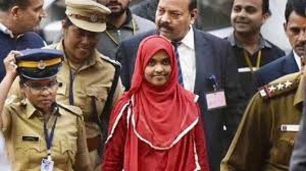 Luv-Jihad Case: Hadiya Freed From Parents’ Custody, Directed By Supreme Court To Finish Her Studies Luv-Jihad Case: Hadiya Freed From Parents’ Custody, Directed By Supreme Court To Finish Her Studies