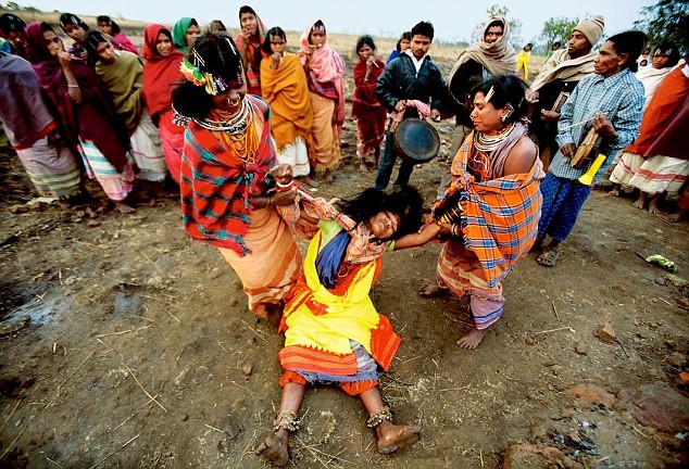 Six Tribals Beaten Up For Practising ‘Witchcraft’ In Odisha Six Tribals Beaten Up For Practising ‘Witchcraft’ In Odisha