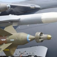 Russia strikes terrorists in Syria with cruise missiles