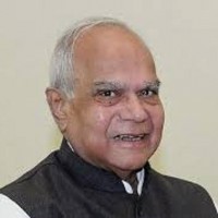 Tamil Nadu Governor Banwarilal Purohit takes Tamil lessons