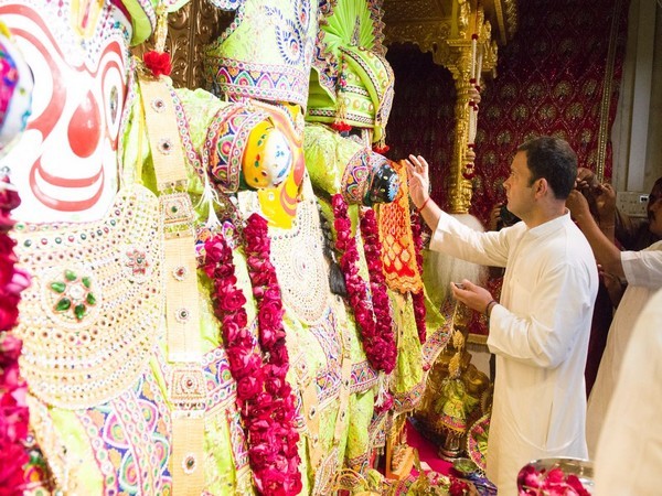 Gujarat Polls: Unfazed By Criticism, Rahul Gandhi Visits Jagannath Temple In Ahmedabad