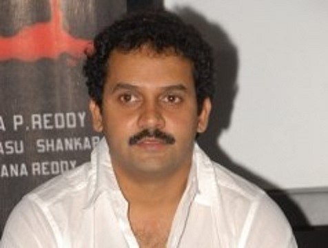 Telugu Comedian Vijay Sai Dead; Suicide Suspected