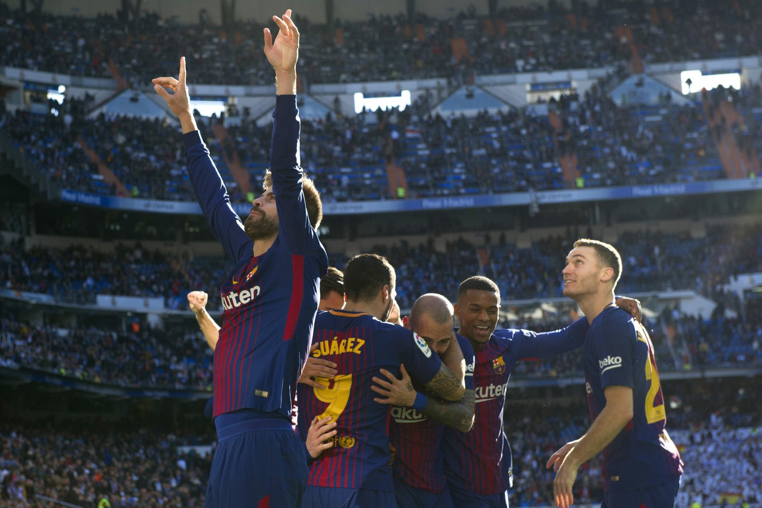 Dominant Barca move 14 points clear of Real Madrid Dominant Barca move 14 points clear of Real Madrid
