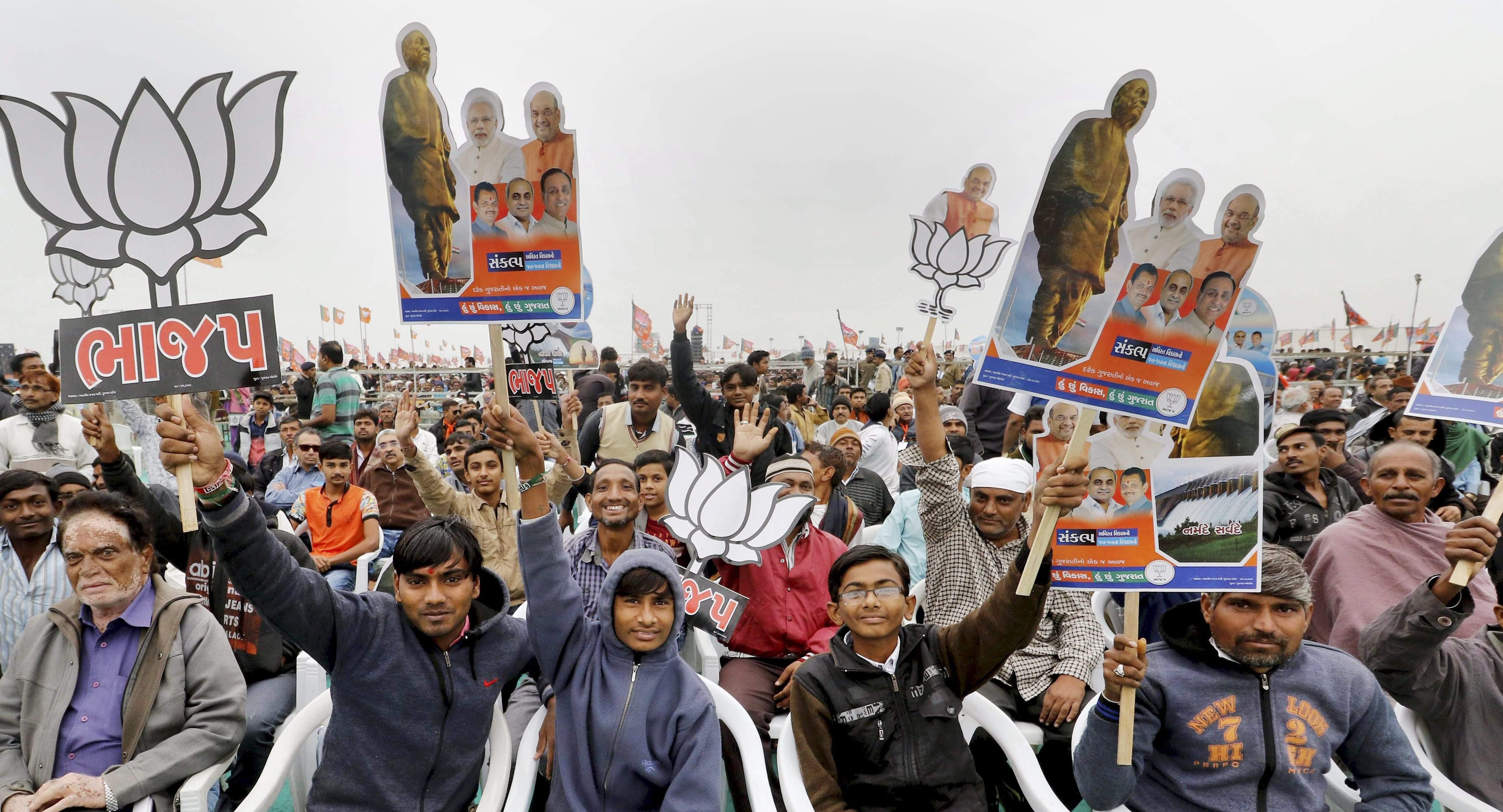 Gujarat polls: Campaigning for first phase concludes Gujarat polls: Campaigning for first phase concludes