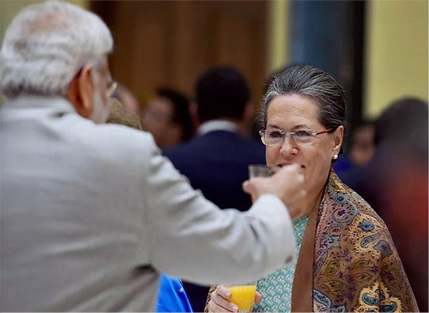 Modi Greets Congress President Sonia Gandhi On Her Birthday
