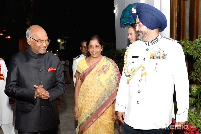 Defence Minister Sitharaman calls on President Kovind Defence Minister Sitharaman calls on President Kovind