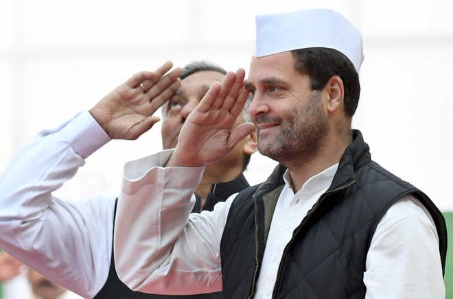 Manmohan Describes Rahul Gandhi As ‘Darling Of Cong’ As He Files Nomination For Presidentship