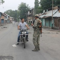 Restrictions in Srinagar, Anantnag to prevent separatist rally; rail services suspended in Kashmir
