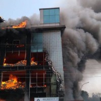 Fire in Delhi hospital, patient injured