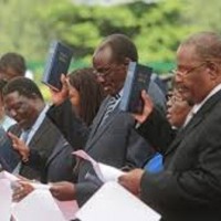 Zimbabwe’s President Swears In First Post-Mugabe Cabinet