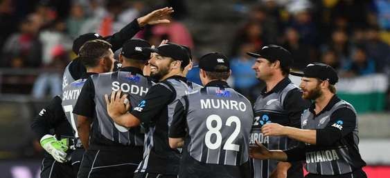 Seifert and Southee complete New Zealand demolition job Seifert and Southee complete New Zealand demolition job