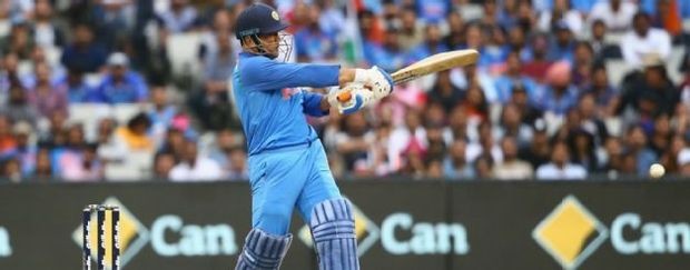 India vs Australia: MS Dhoni, Kedar Jadhav's masterclass in tight chase helps hosts win first ODI by six wickets India vs Australia: MS Dhoni, Kedar Jadhav's masterclass in tight chase helps hosts win first ODI by six wickets