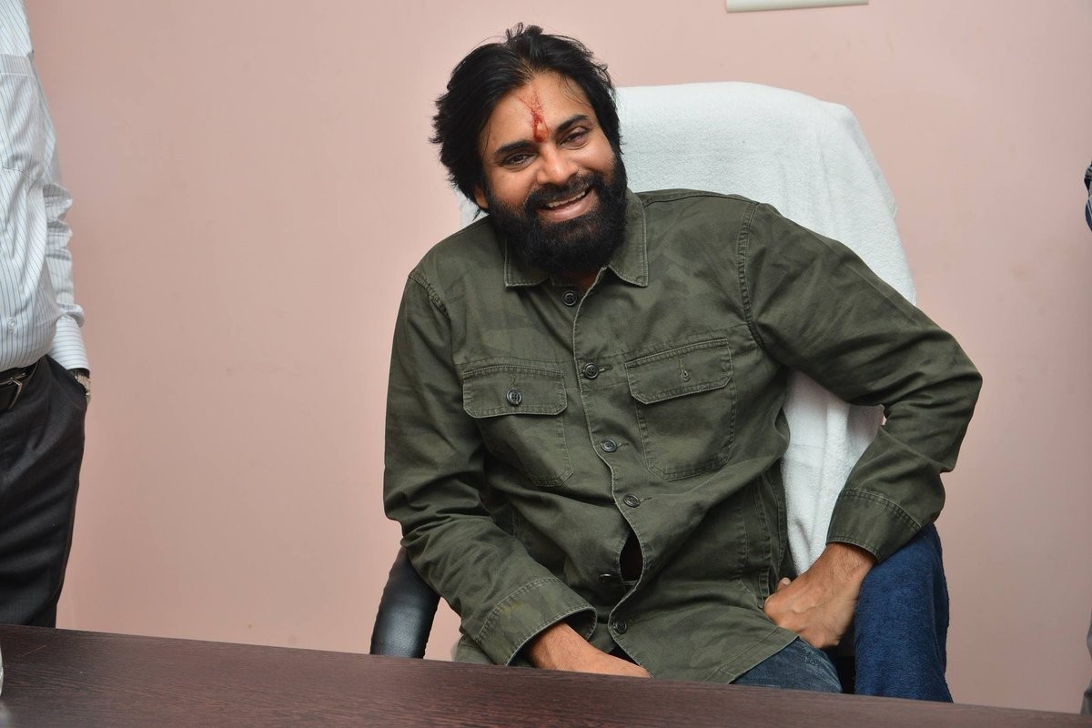 Pawan started his Janasena office in Visakhapatnam .. !! Pawan started his Janasena office in Visakhapatnam .. !!