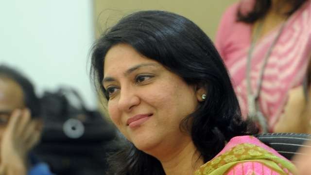 Priya Dutt slams RSS for negative piece on her brother Sanjay Priya Dutt slams RSS for negative piece on her brother Sanjay