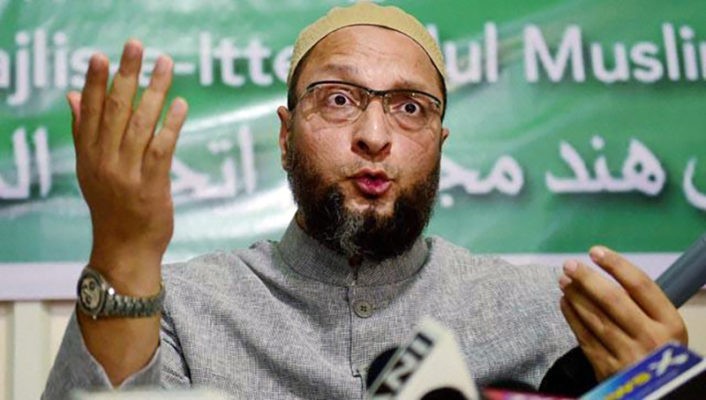 Love of Modi-Nitish Kumar is stronger than Laila-Majnu: Owaisi