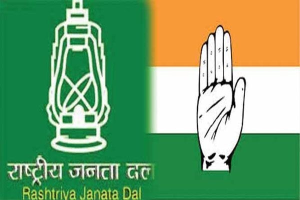 Cong workers protest over RJD alliance in Delhi Cong workers protest over RJD alliance in Delhi
