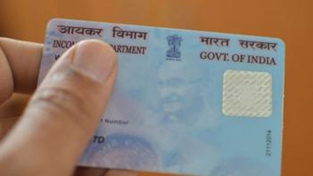 PAN-Aadhaar linking deadline extended till March 2019 PAN-Aadhaar linking deadline extended till March 2019