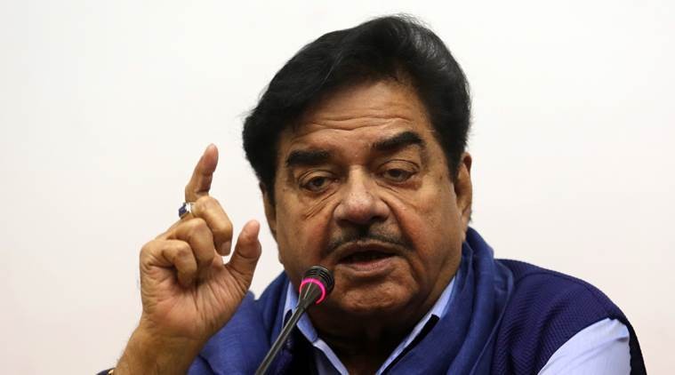 Shatrughan Sinha May Contest Polls on Congress Ticket, Preps For BJP Exit With Swipe at Modi