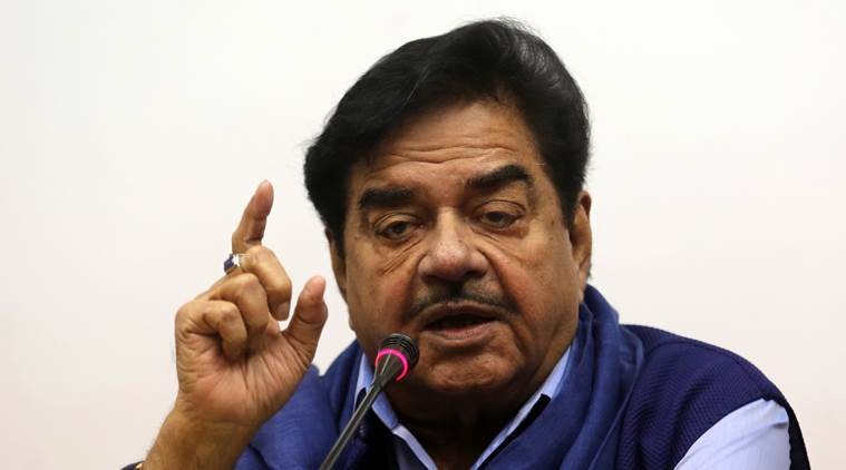 Special status to Bihar: Shatrughan Sinha mocks demand as 'crocodile tears' Special status to Bihar: Shatrughan Sinha mocks demand as 'crocodile tears'