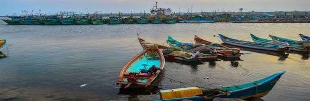 Cyclone Fani news: Fani likely to intensify into very severe cyclonic storm today, warns IMD Cyclone Fani news: Fani likely to intensify into very severe cyclonic storm today, warns IMD