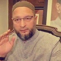 Owaisi appeals to people to hoist national flag atop houses
