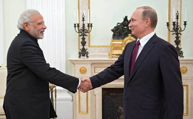 President Vladimir Putin’s two-day India visit begins today; US threatens of sanctions ahead of S-400 missile systems deal between New Delhi, Moscow President Vladimir Putin’s two-day India visit begins today; US threatens of sanctions ahead of S-400 missile systems deal between New Delhi, Moscow