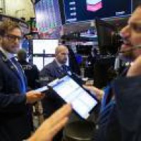 US stocks end mixed after weaker-than-expected growth in retail sales