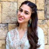 Sara Ali Khan reveals her Monday morning mood
